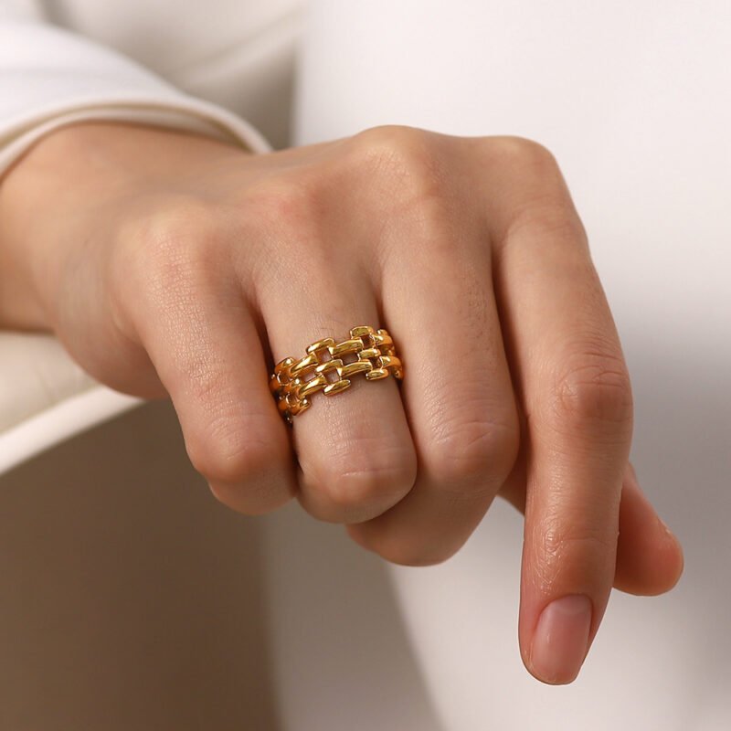 INS-style titanium steel hollow rings, 18K gold watch bands, stainless steel rings
